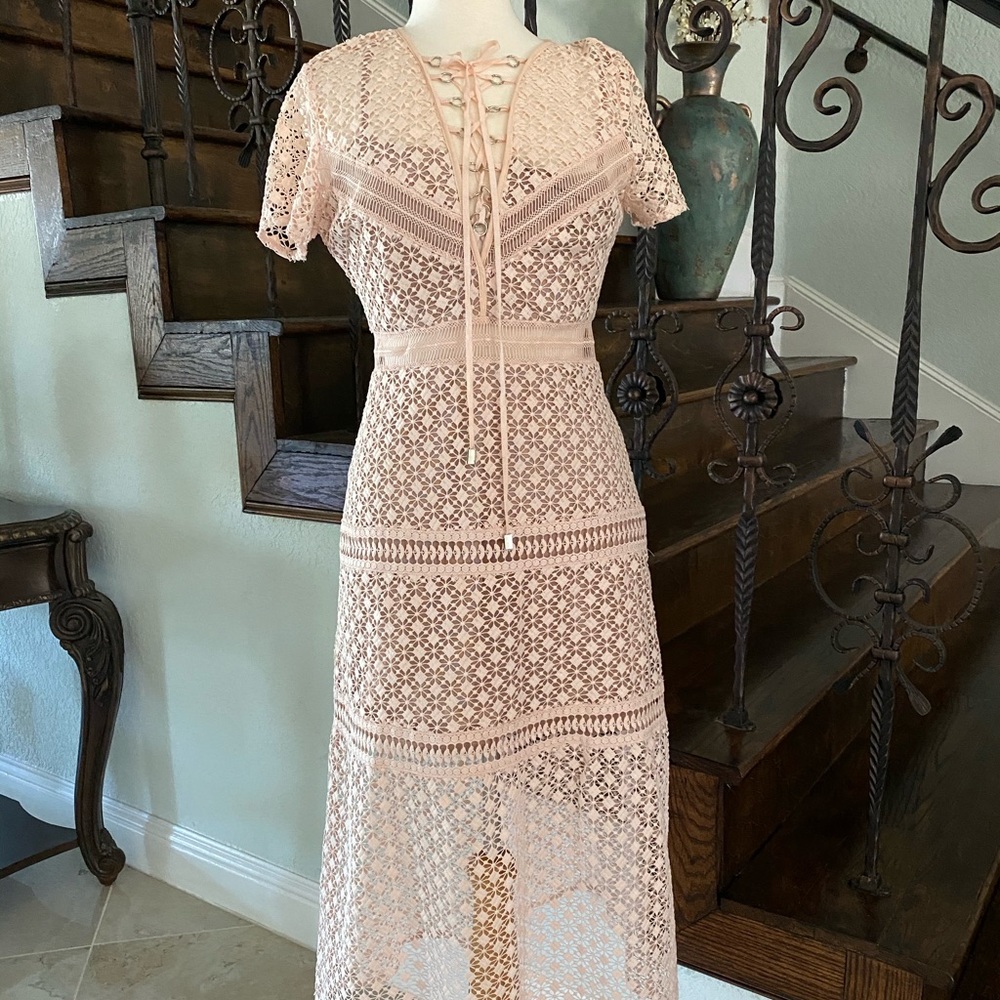Women’s blush Gianni Bini dress Size S